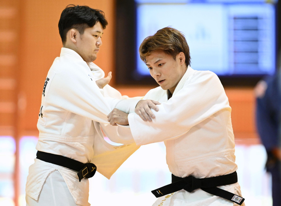Judo : les frères Abe mènent l’équipe japonaise au Grand Chelem de Tokyo